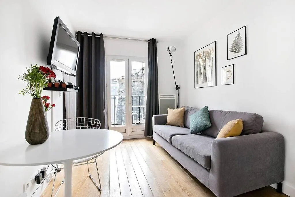 Superbe Studio Avec Balcon Au Coeur De Montorgueil باريس فرنسا